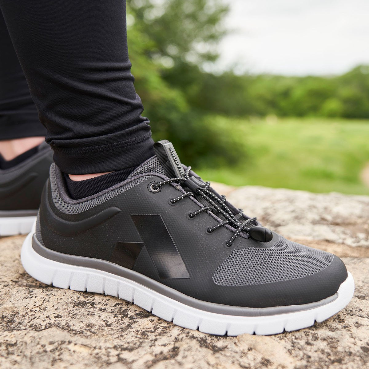 Anodyne No. 23 Sport Runner - Black/Grey