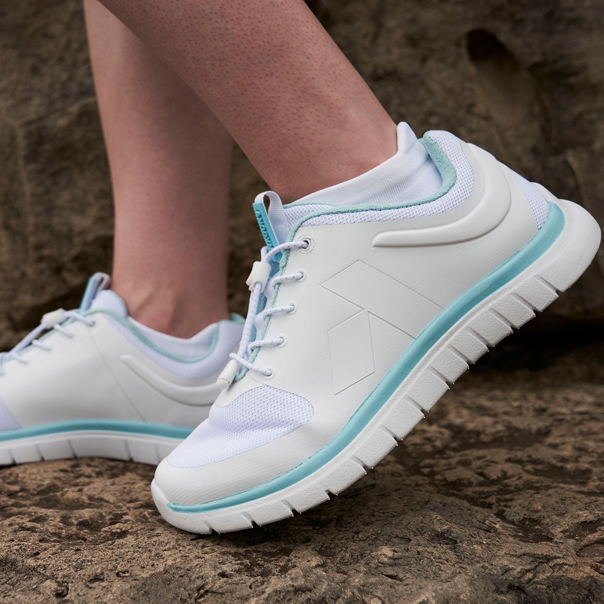 Anodyne No. 23 Sport Runner - White/Blue