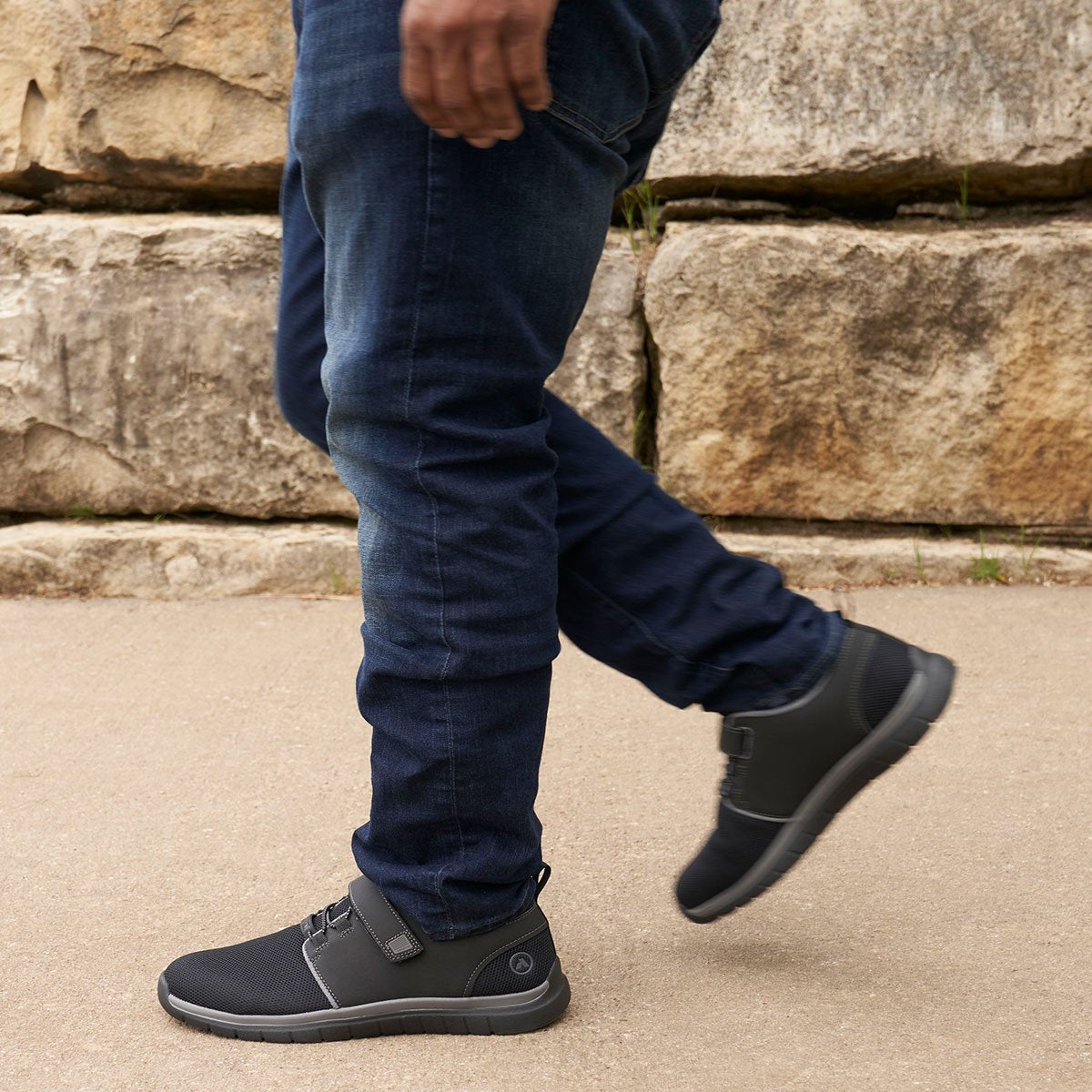 Anodyne No. 46 Sport Jogger - Black/Grey