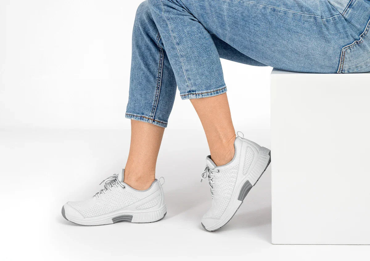 Orthofeet Coral White