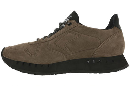 SAS 7eventy-6ix-Y Almond