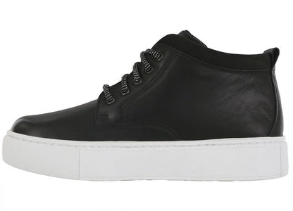 SAS Uplift Pitch Black