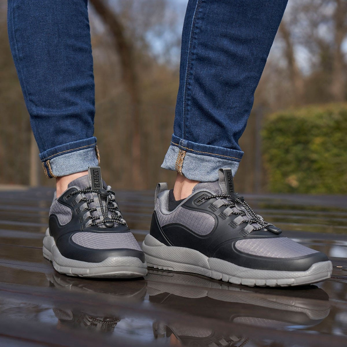 Anodyne No. 47 Trail Runner - Black